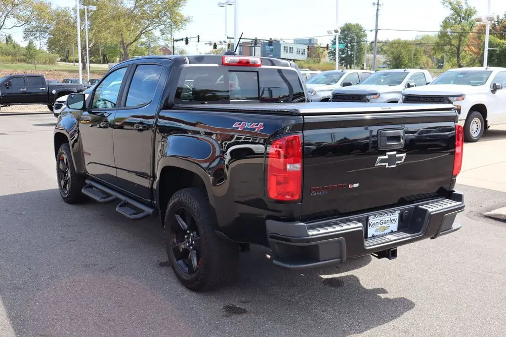 2019 Chevrolet Colorado LT photo 27