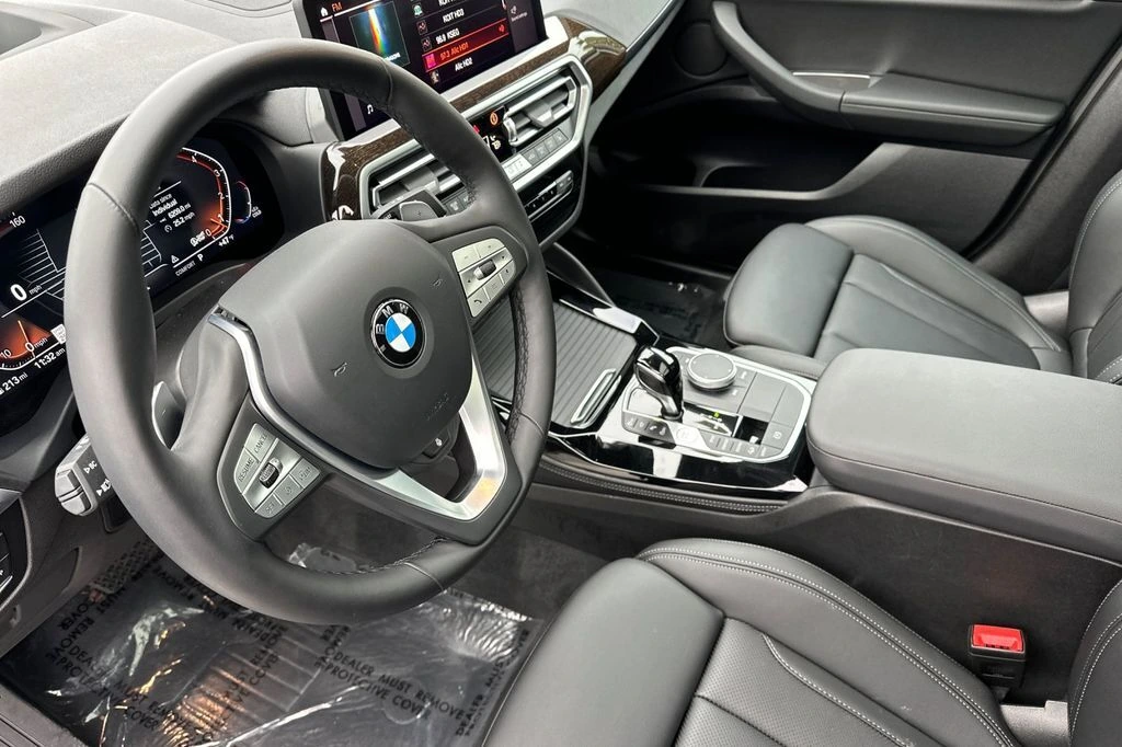 2025 BMW X4 30i - Photo 10