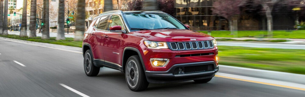 2021 Jeep Compass Driving