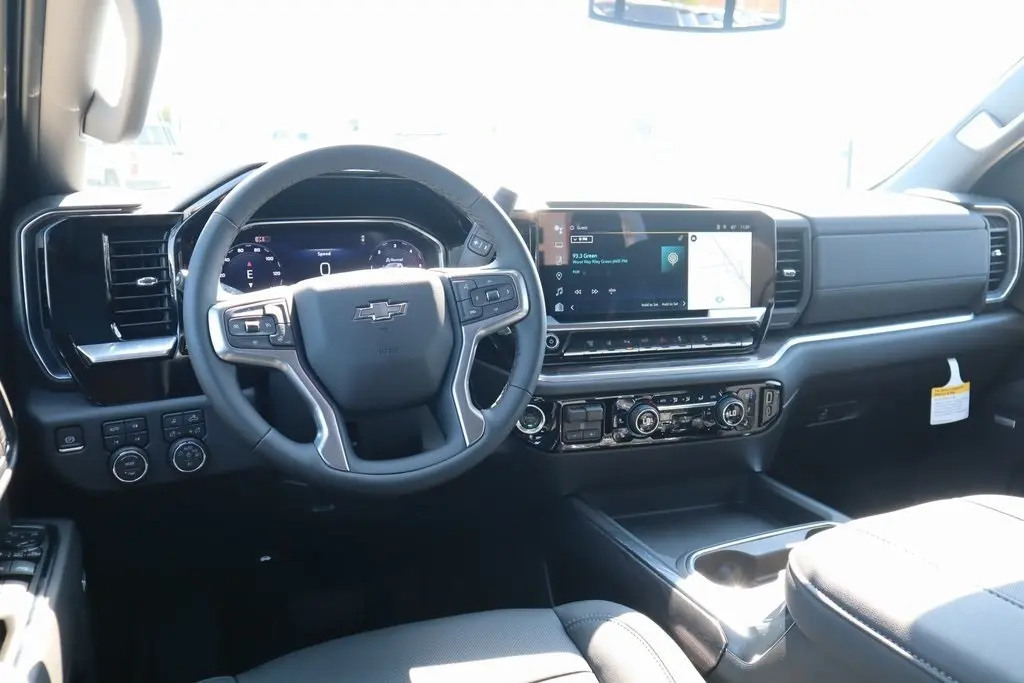 2026 Chevrolet Silverado 2500HD LTZ photo 2