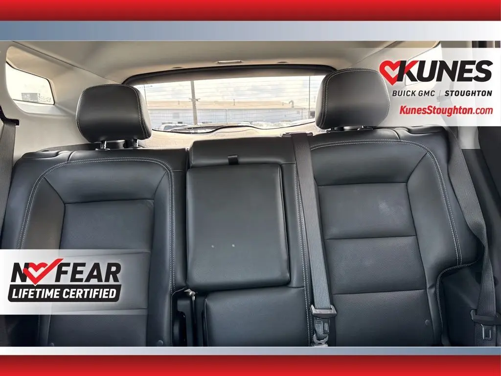 2023 Gmc Terrain SLT photo 23
