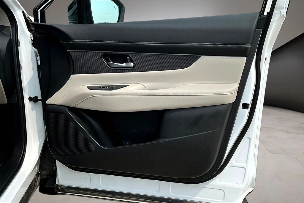 2025 Nissan Murano SV - Photo 15