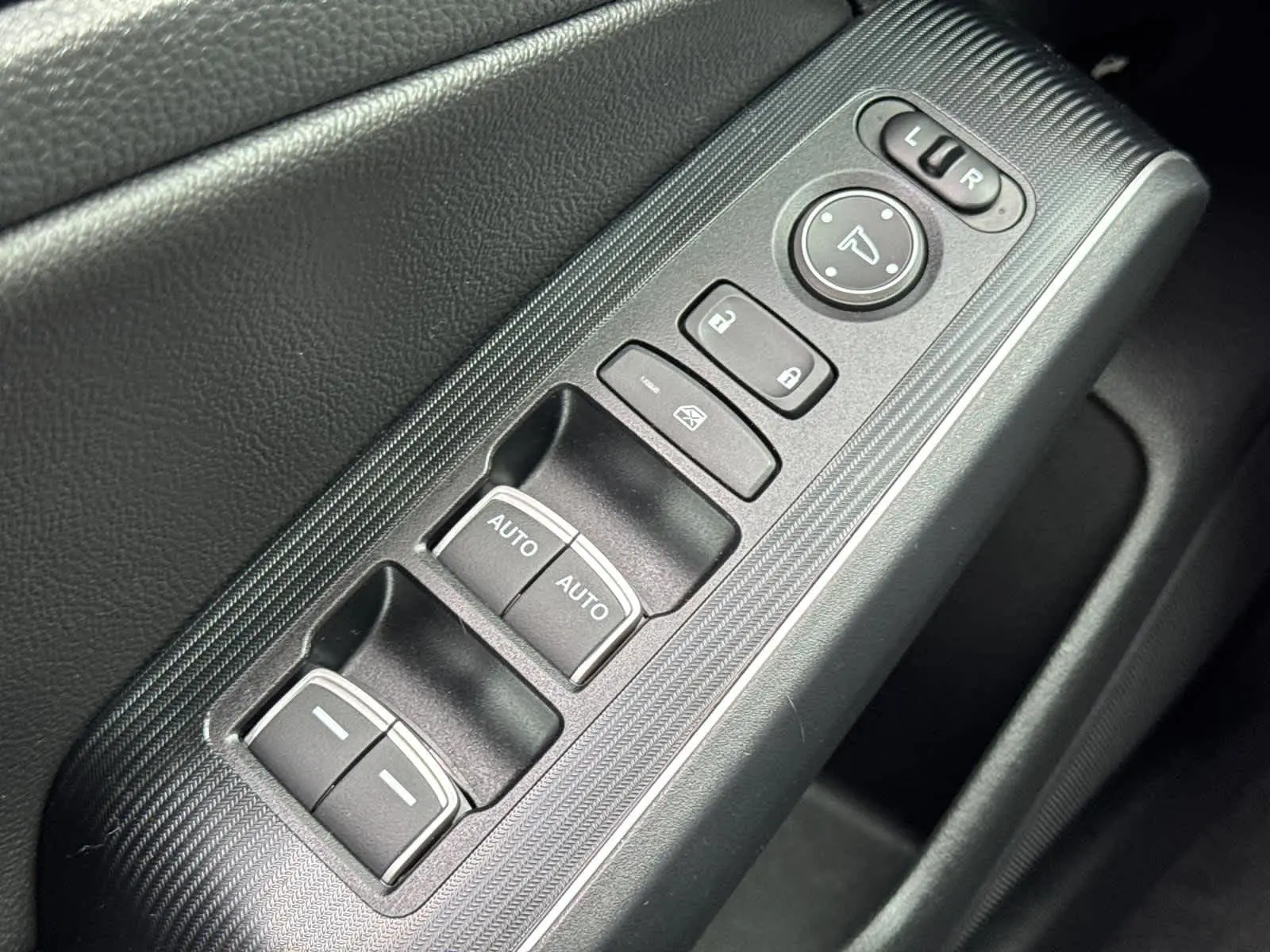 2023 Honda Civic Touring photo 20