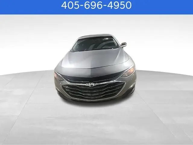 2023 Chevrolet Malibu 1LT photo 2