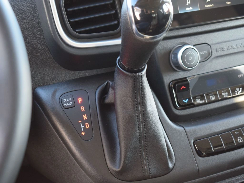2024 RAM ProMaster Window Van Base - Photo 21
