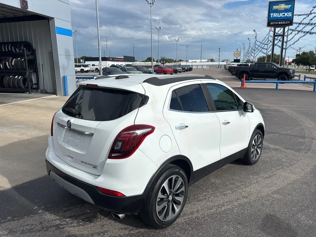 2019 Buick Encore Essence photo 4