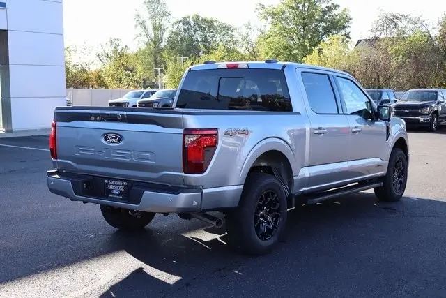 2025 Ford F-150 XLT photo 3