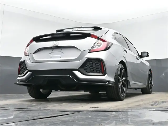 2018 Honda Civic Sport Touring photo 30