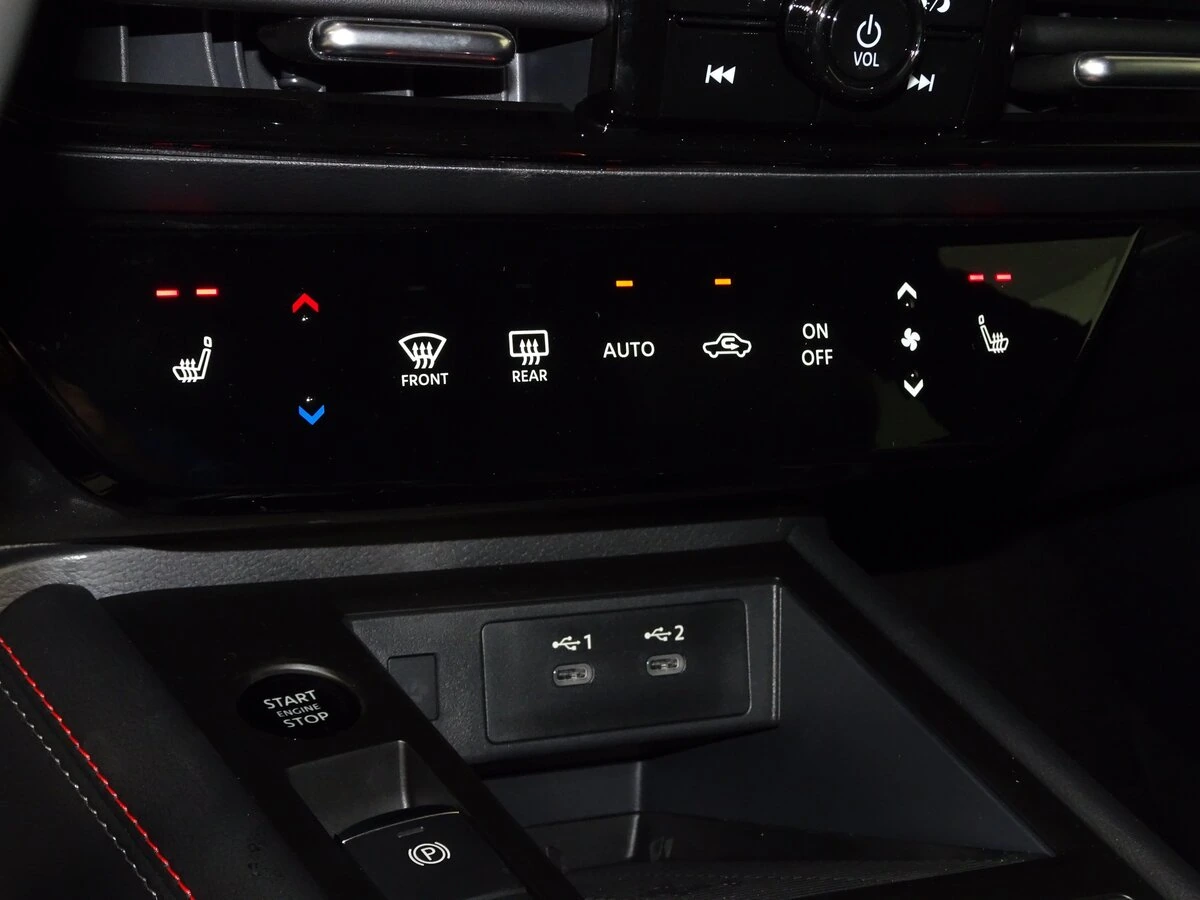 2026 Nissan KICKS SR AWD - Photo 28