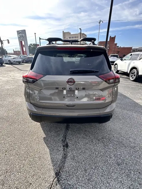2026 Nissan Rogue SV photo 3