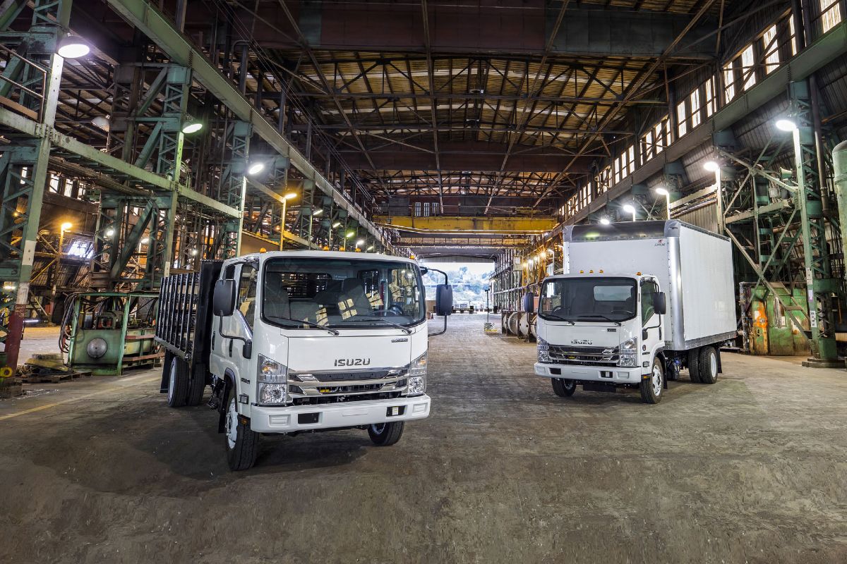 Isuzu Commercial Trucks Front Angles