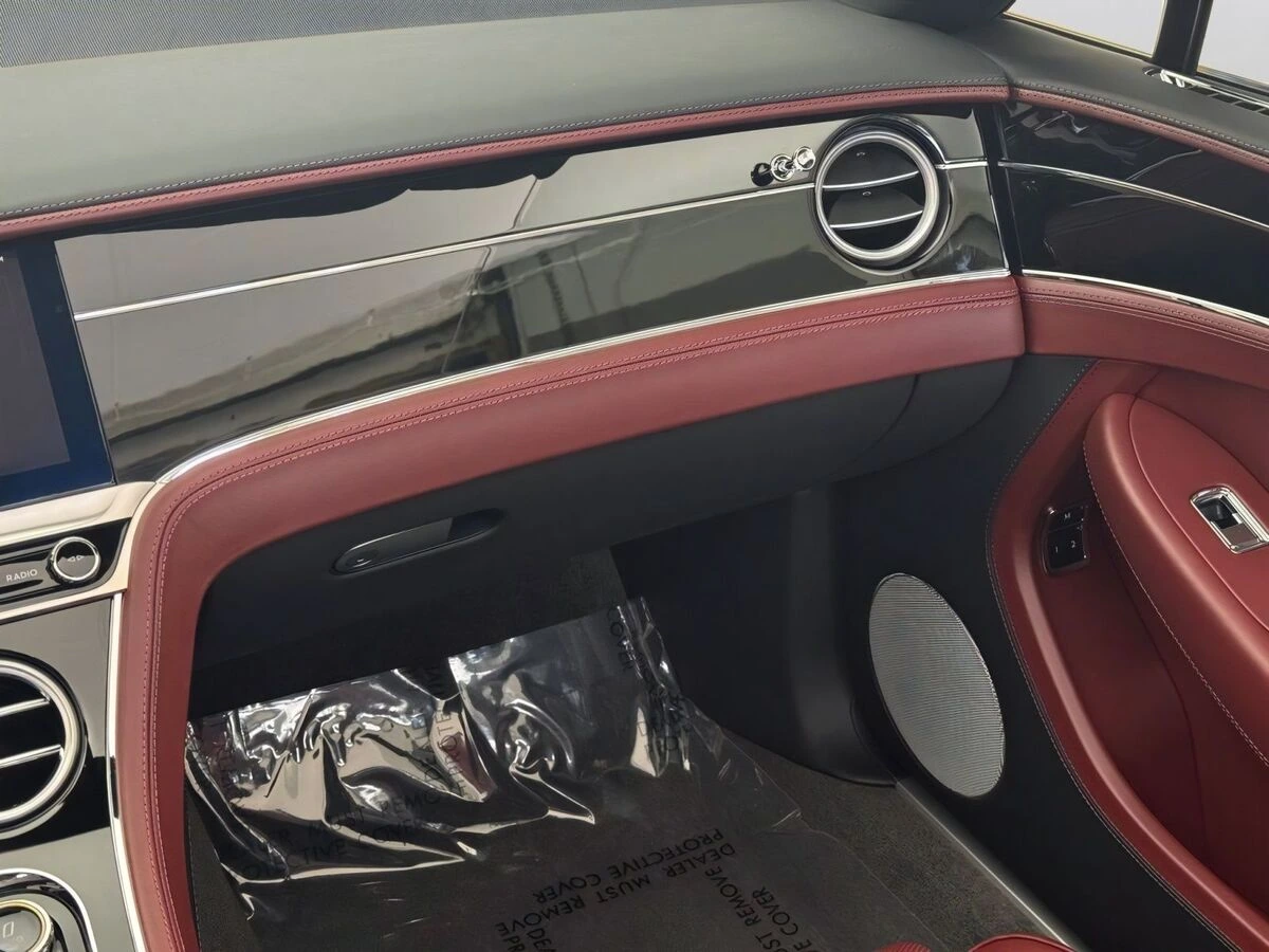 2026 Bentley Continental GTC Base - Photo 38