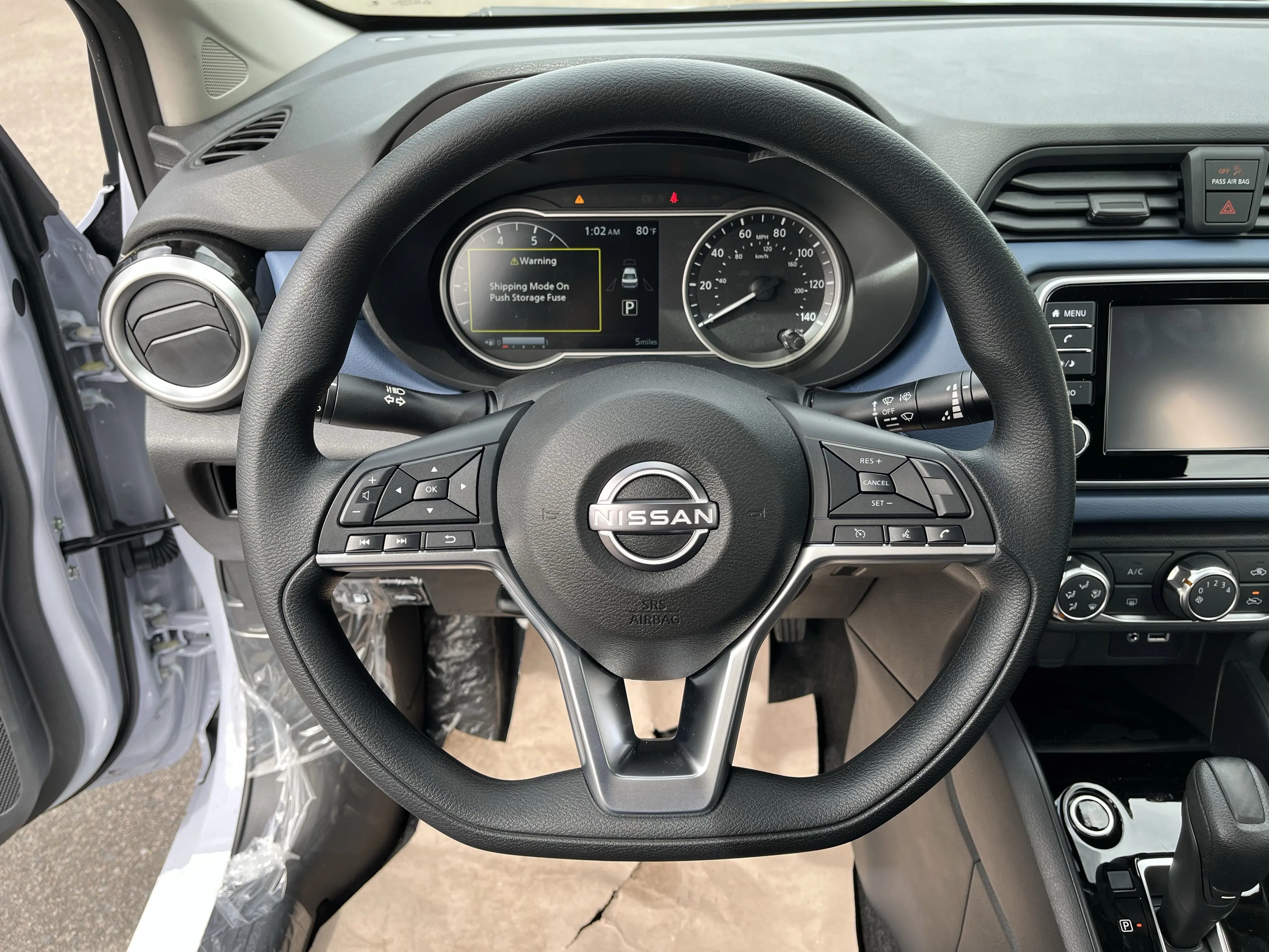 2025 Nissan Versa SV photo 8