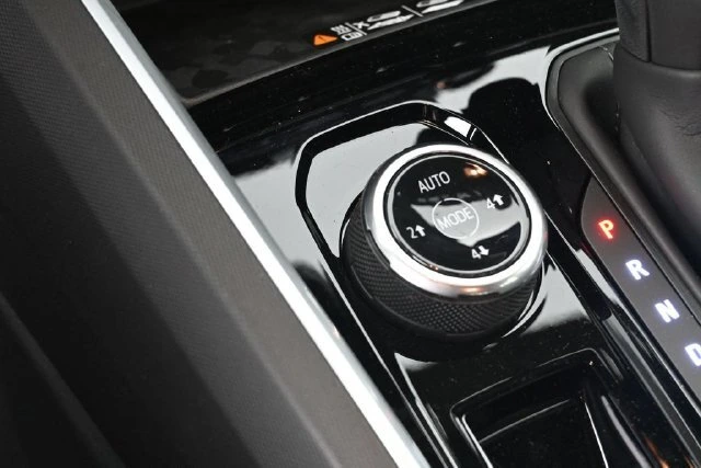 2026 Chevrolet Colorado Trail Boss - Photo 20