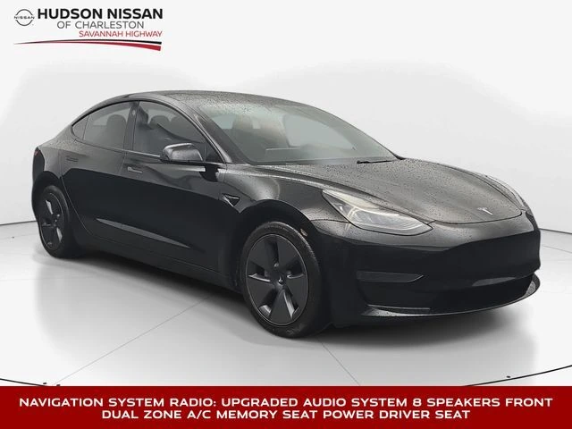 2021 Tesla Model 3 Standard Range Plus's photo