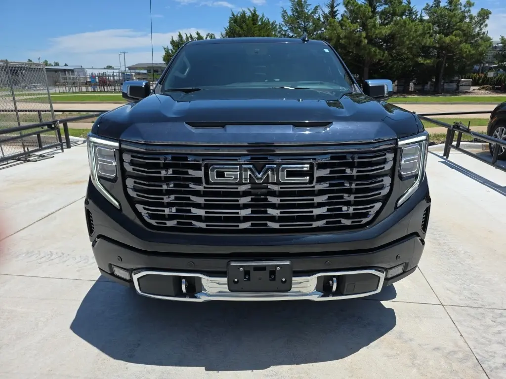 Used 2023 GMC Sierra 1500 Denali Denali Ultimate with VIN 1GTUUHELXPZ119753 for sale in Norman, OK
