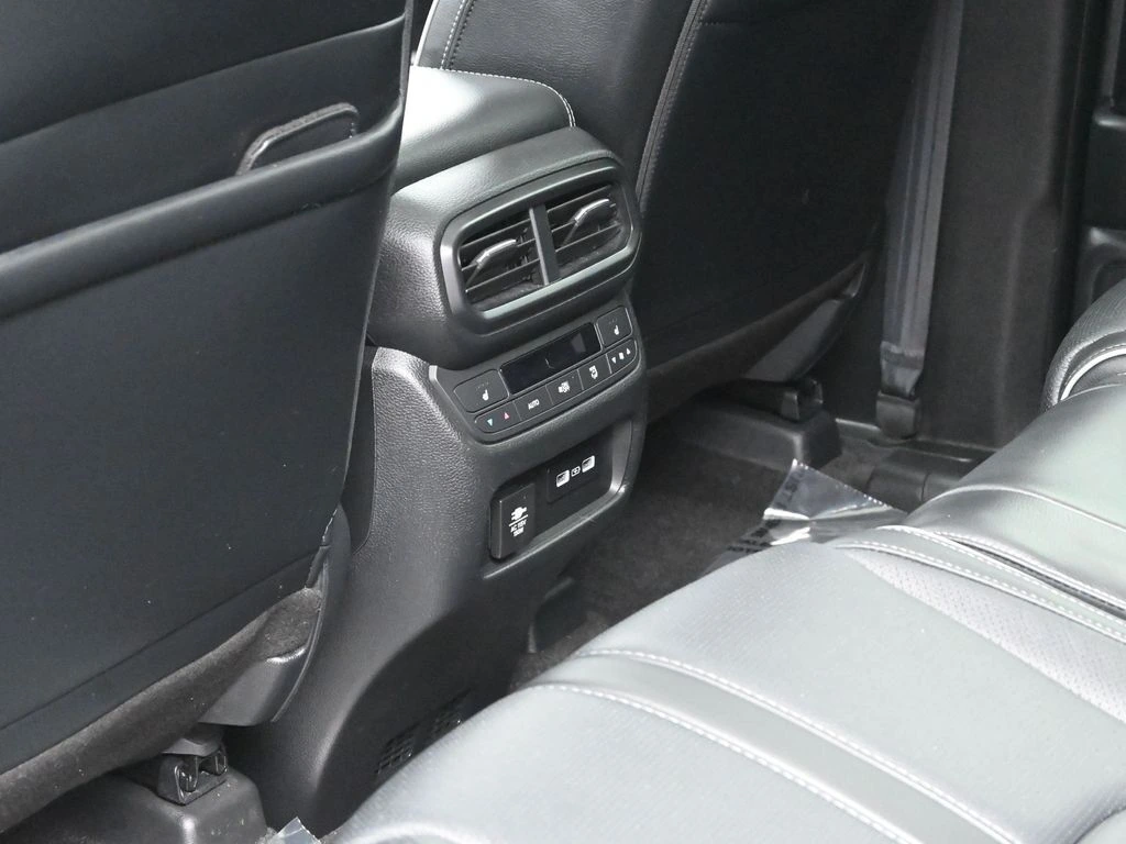 2023 Honda Pilot Elite - Photo 25