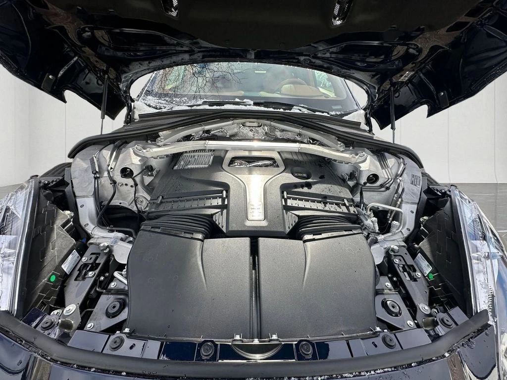 2026 Aston Martin DBX 707 - Photo 31