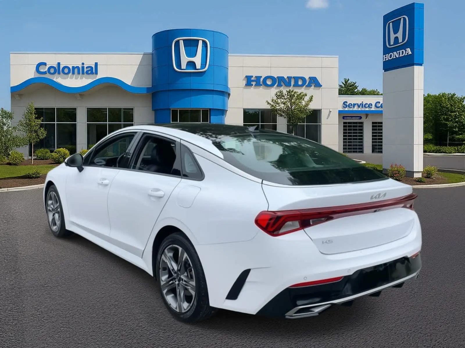 2023 Kia K5 EX photo 2