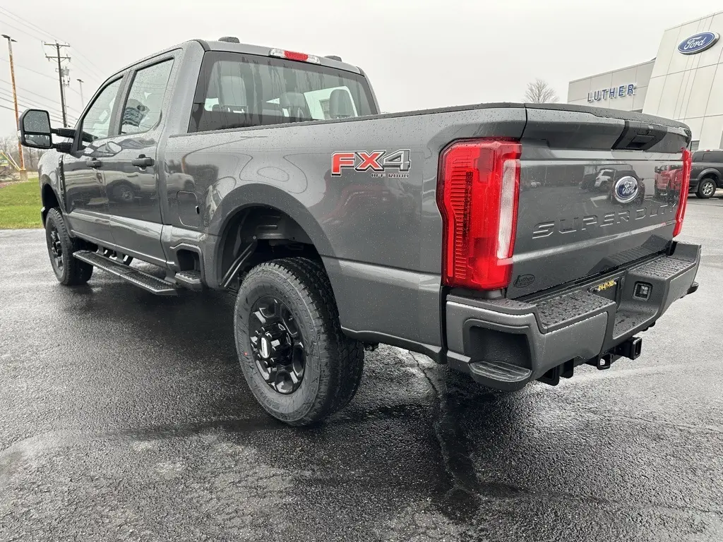 2026 Ford F-250 XL photo 3