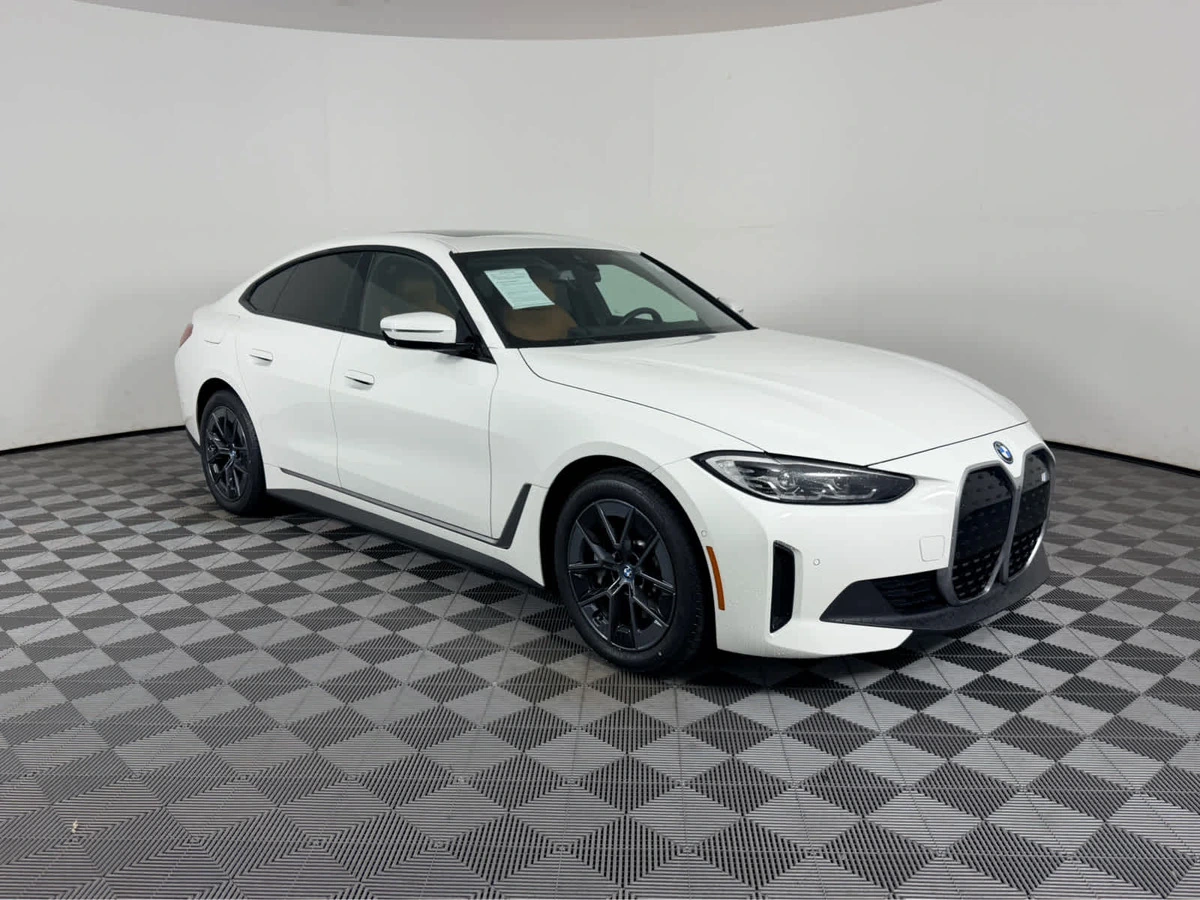 2023 BMW i4 40