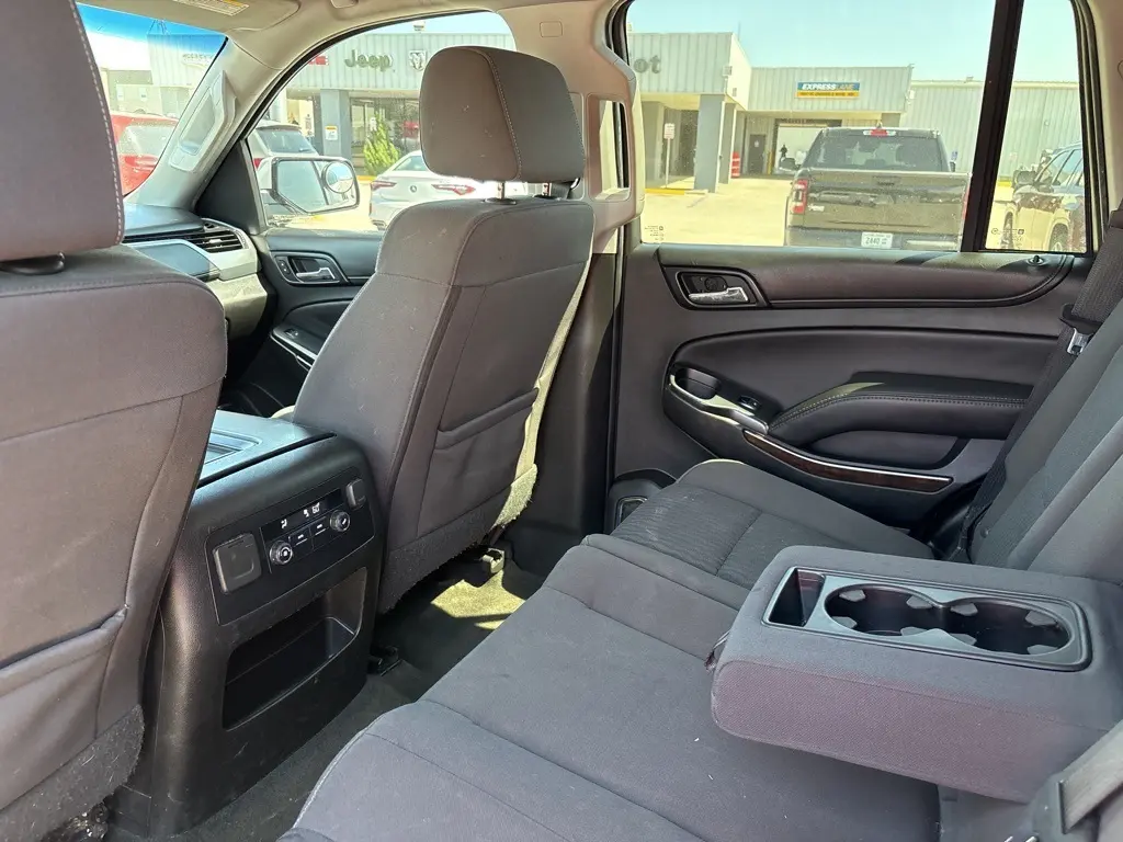 2018 Chevrolet Tahoe LS photo 19
