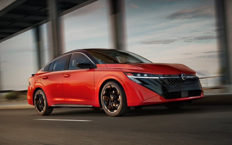 Mears Nissan - 2026 Nissan Sentra vs 2026 Hyundai Elantra — Which sedan’s driver-assist tech reduces commute stress best around Akron, OH? Request more 2026 Nissan Sentra information.