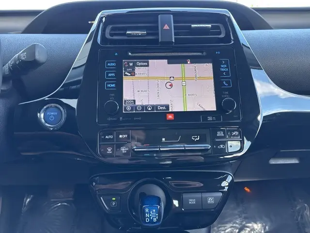 2017 Toyota Prius Four photo 23