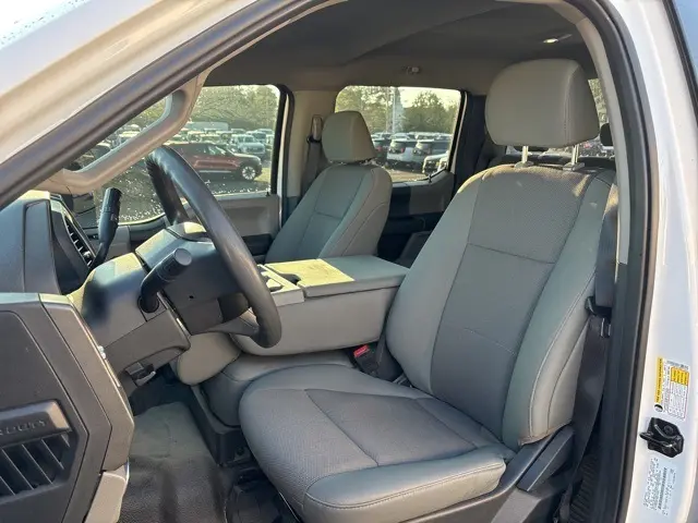 2022 Ford F-350 photo 4