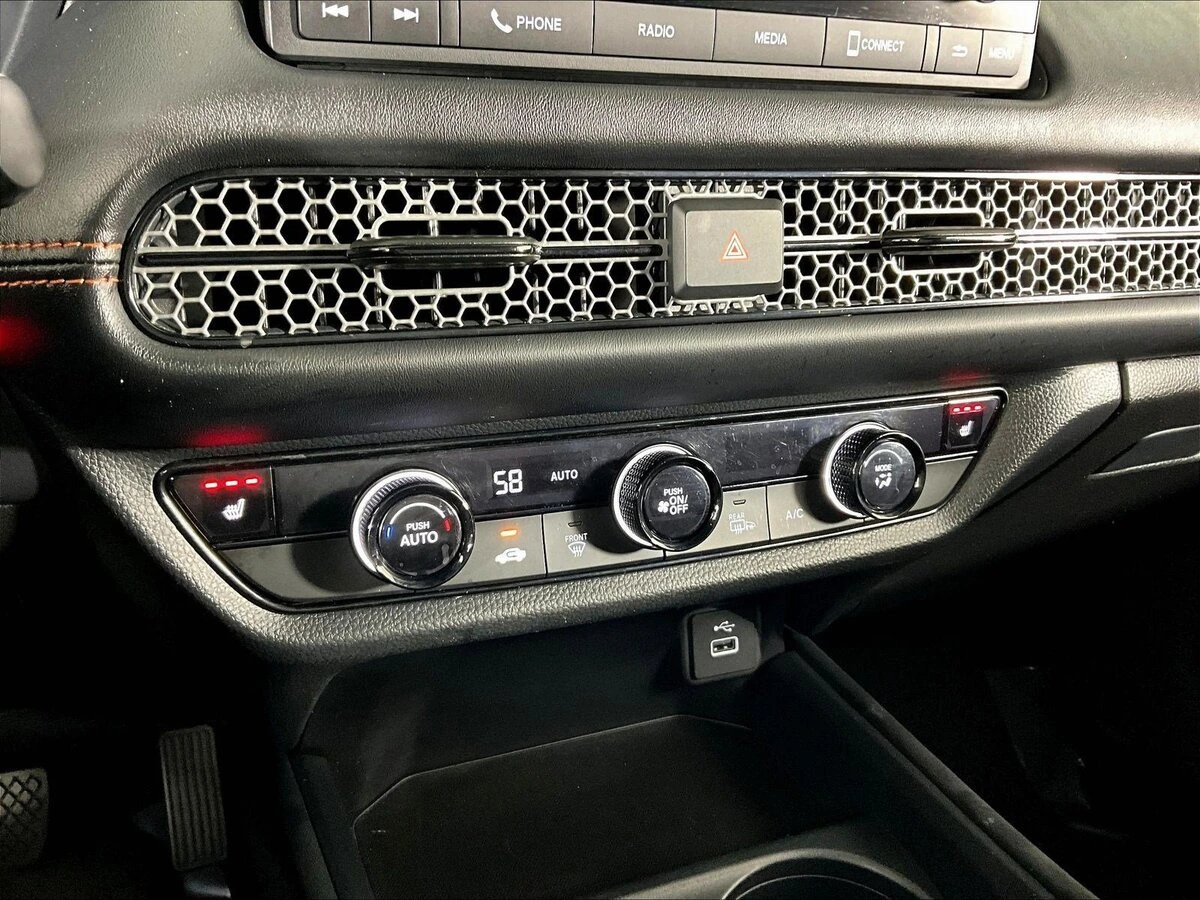2025 Honda HR-V Sport - Photo 15