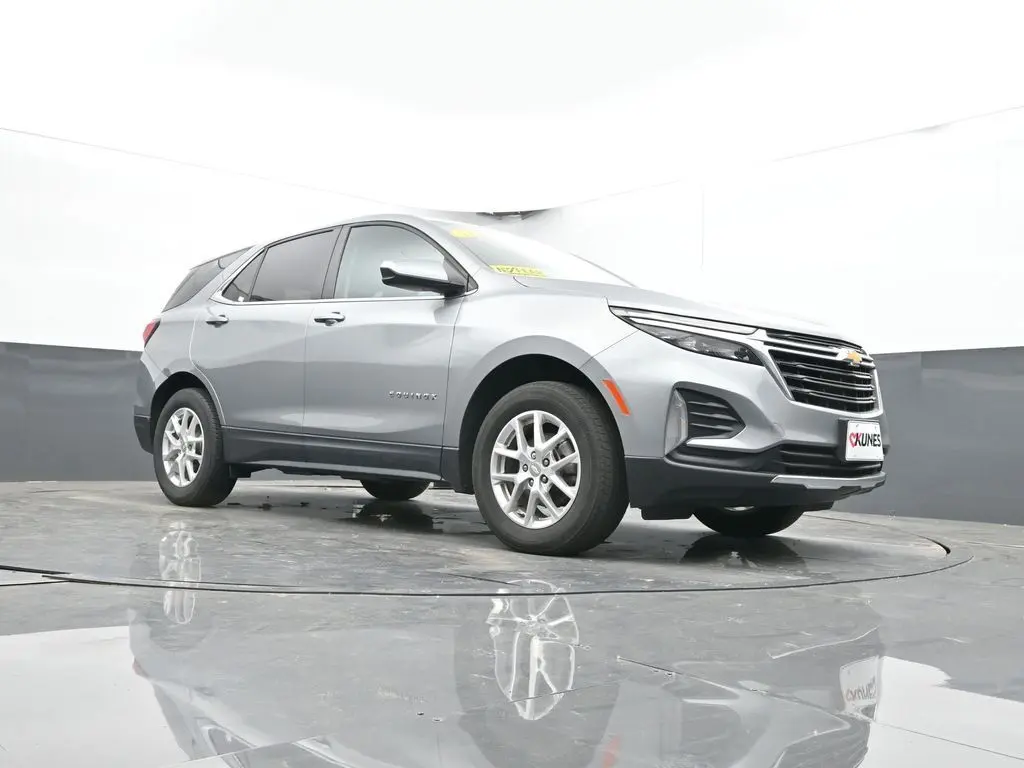 2023 Chevrolet Equinox LT photo 33