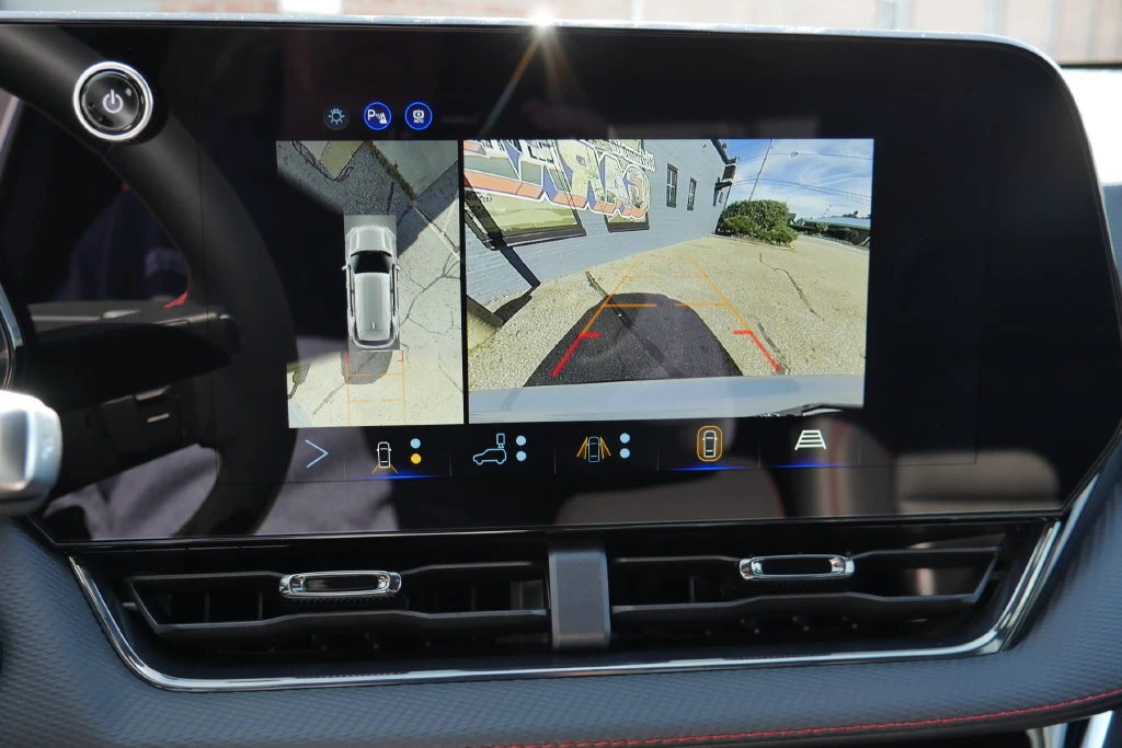 2027 Chevrolet Equinox RS - Photo 35