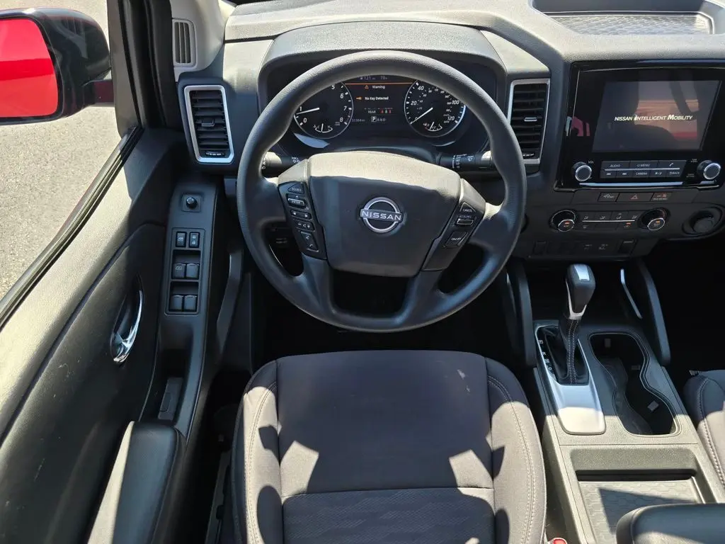 2023 Nissan Frontier SV photo 20