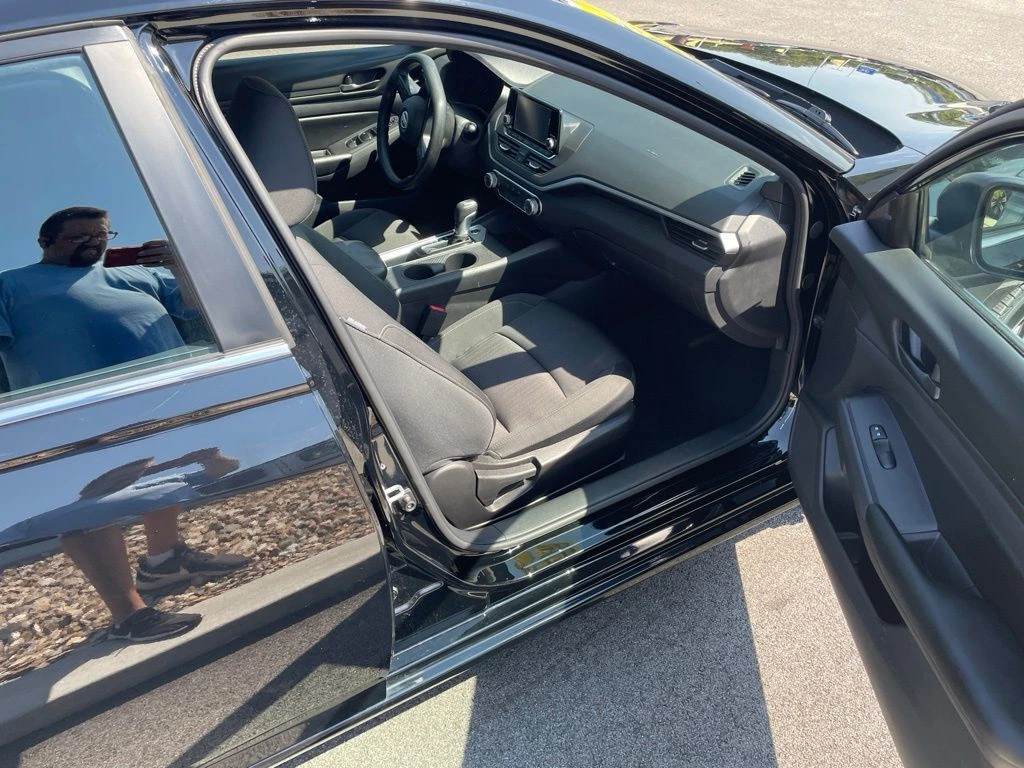 2024 Nissan Altima S - Photo 15