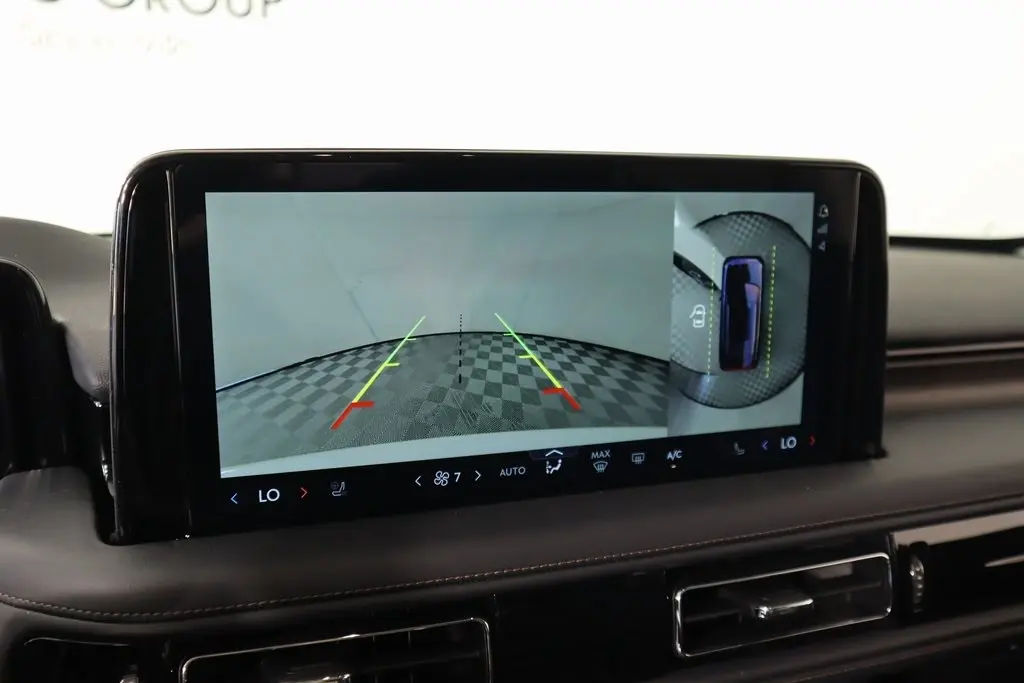 2025 Lincoln Aviator Reserve photo 4
