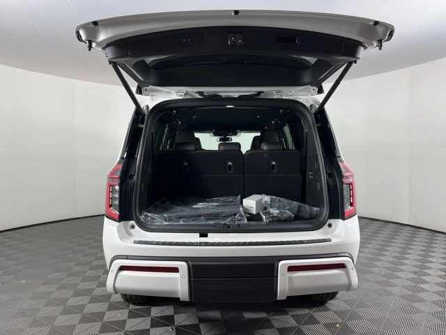 2026 Nissan Armada SL - Photo 48