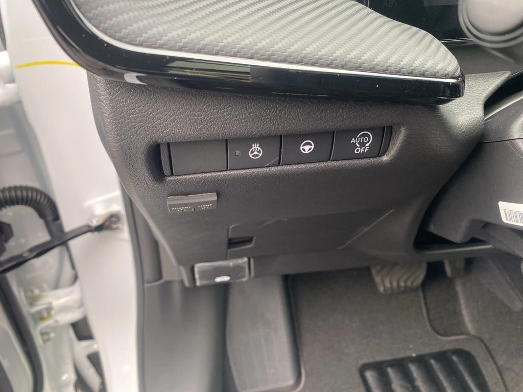 2026 Nissan KICKS SR - Photo 17