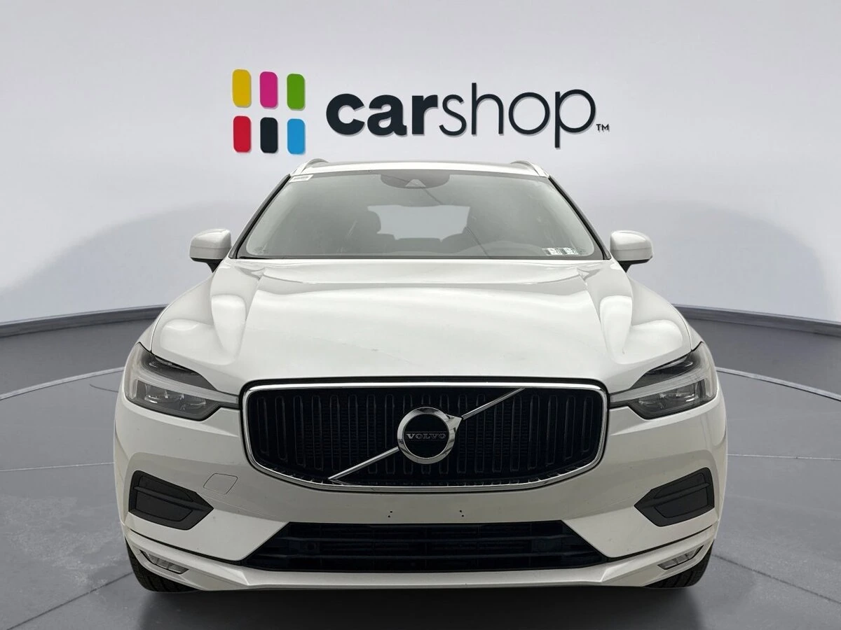 2021 Volvo - image 6