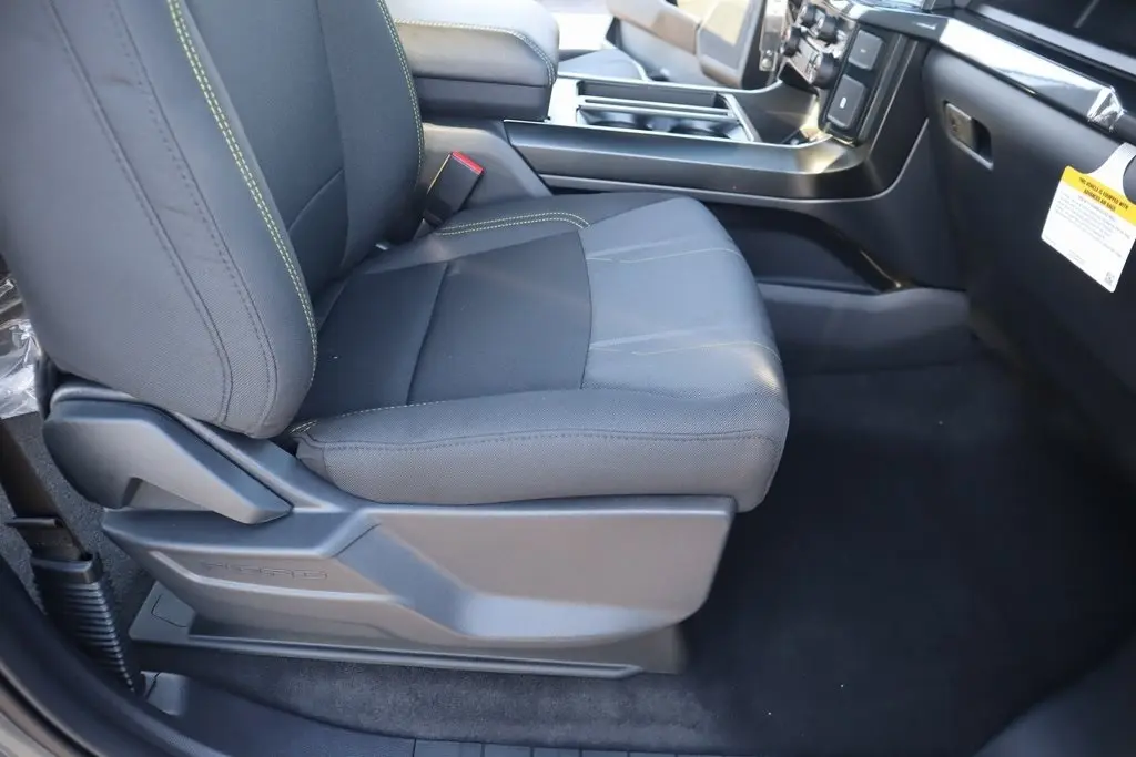 2025 Ford F-150 STX photo 12