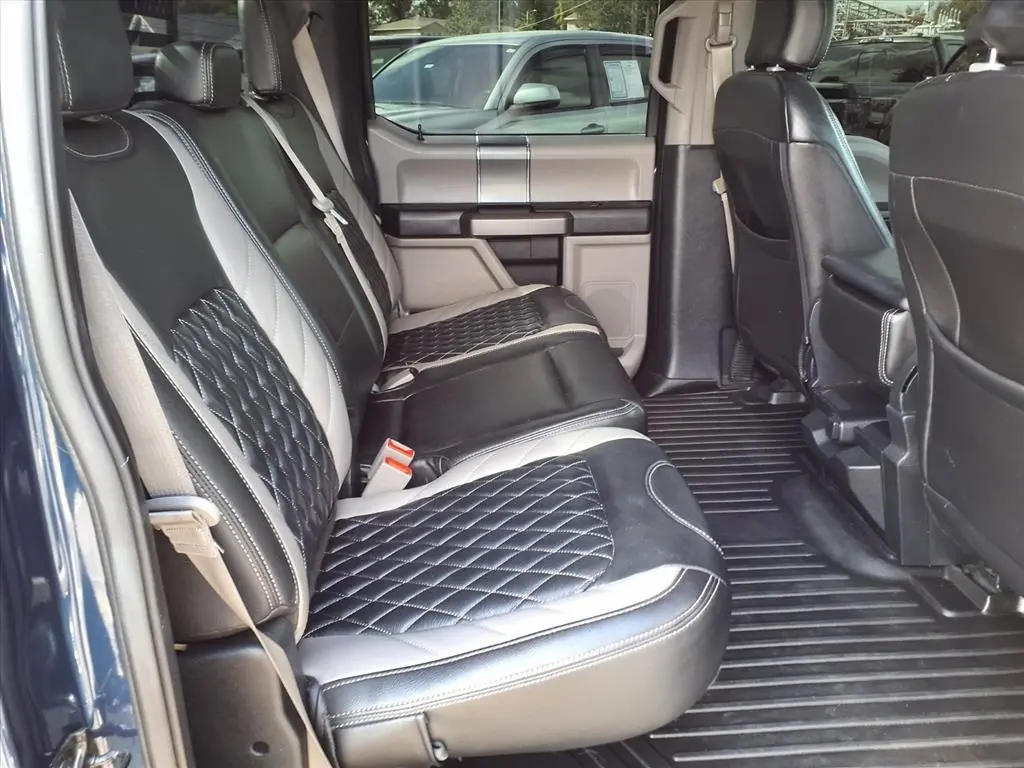 2019 Ford F-150 XLT photo 14