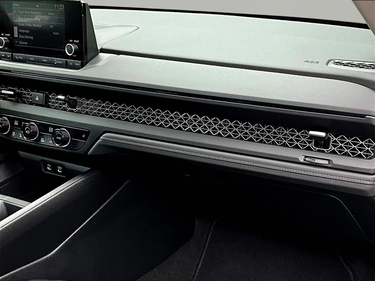 2023 Honda Accord EX - Photo 25