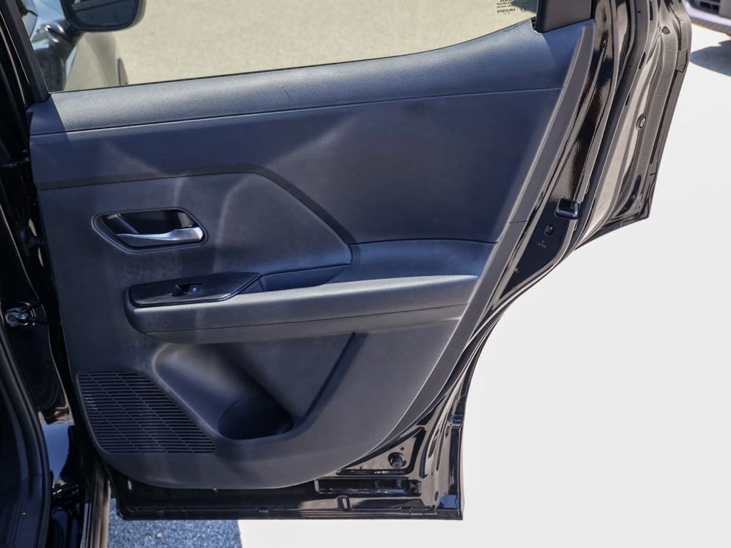 2026 Nissan KICKS SV - Photo 18
