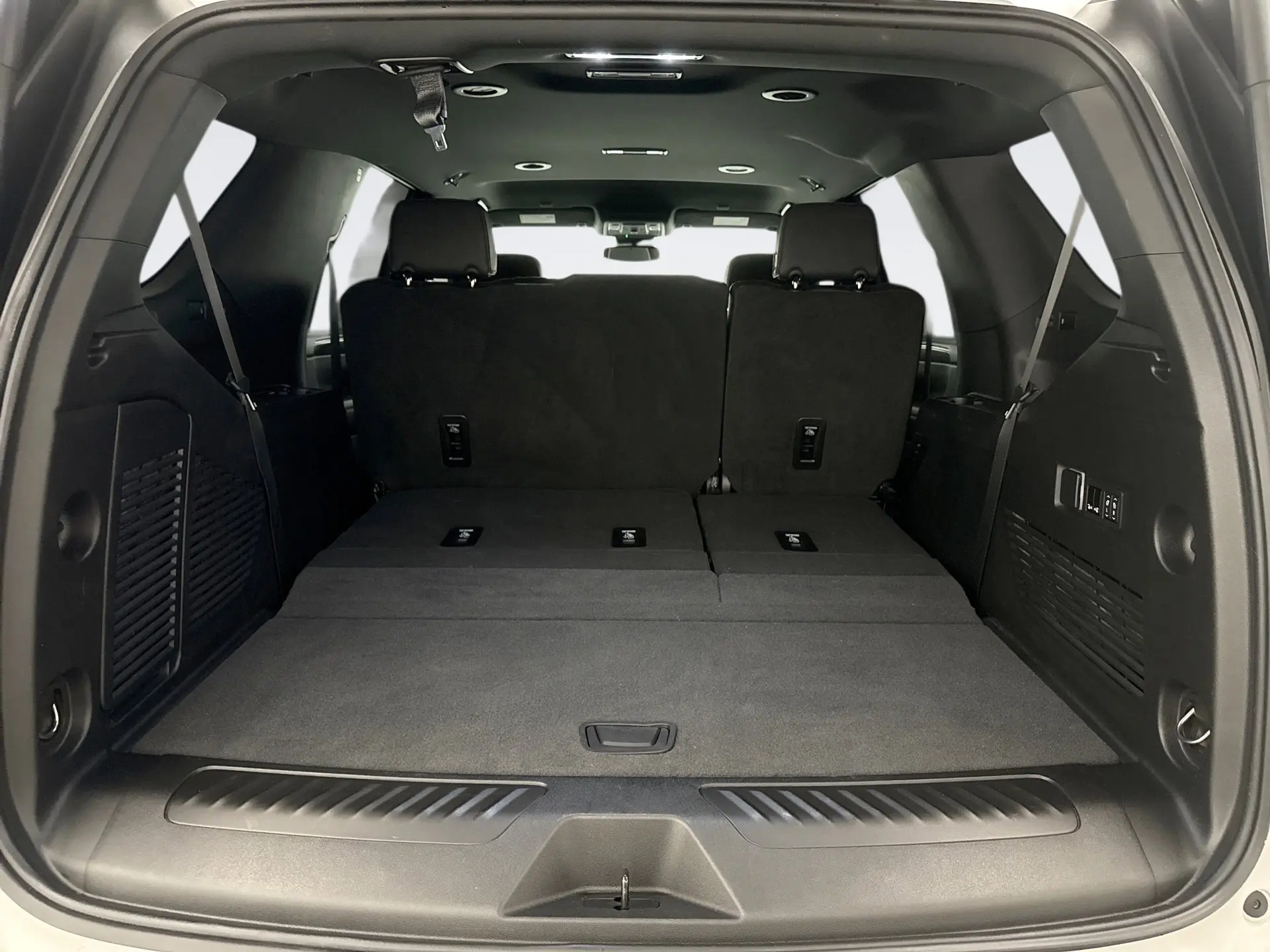 2024 Gmc Yukon SLT photo 23