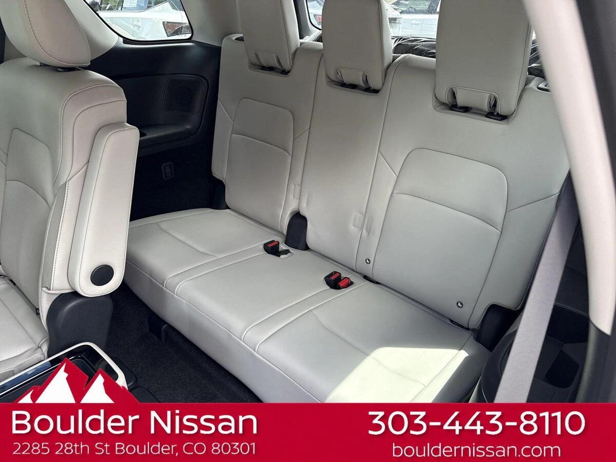 2026 Nissan Pathfinder SL - Photo 16