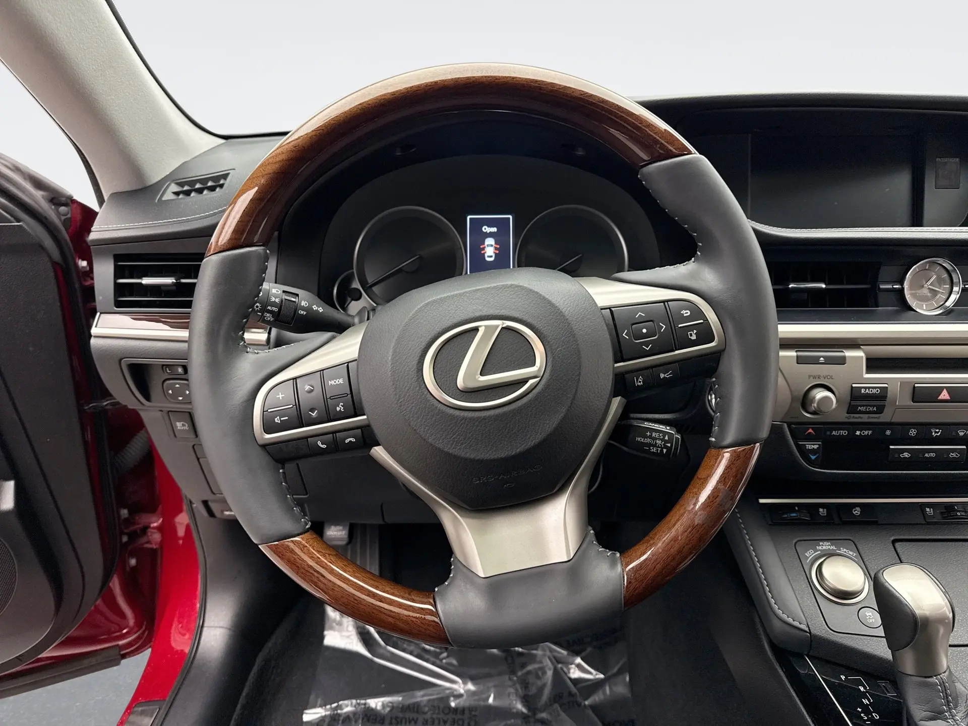 2018 Lexus ES 350 photo 11