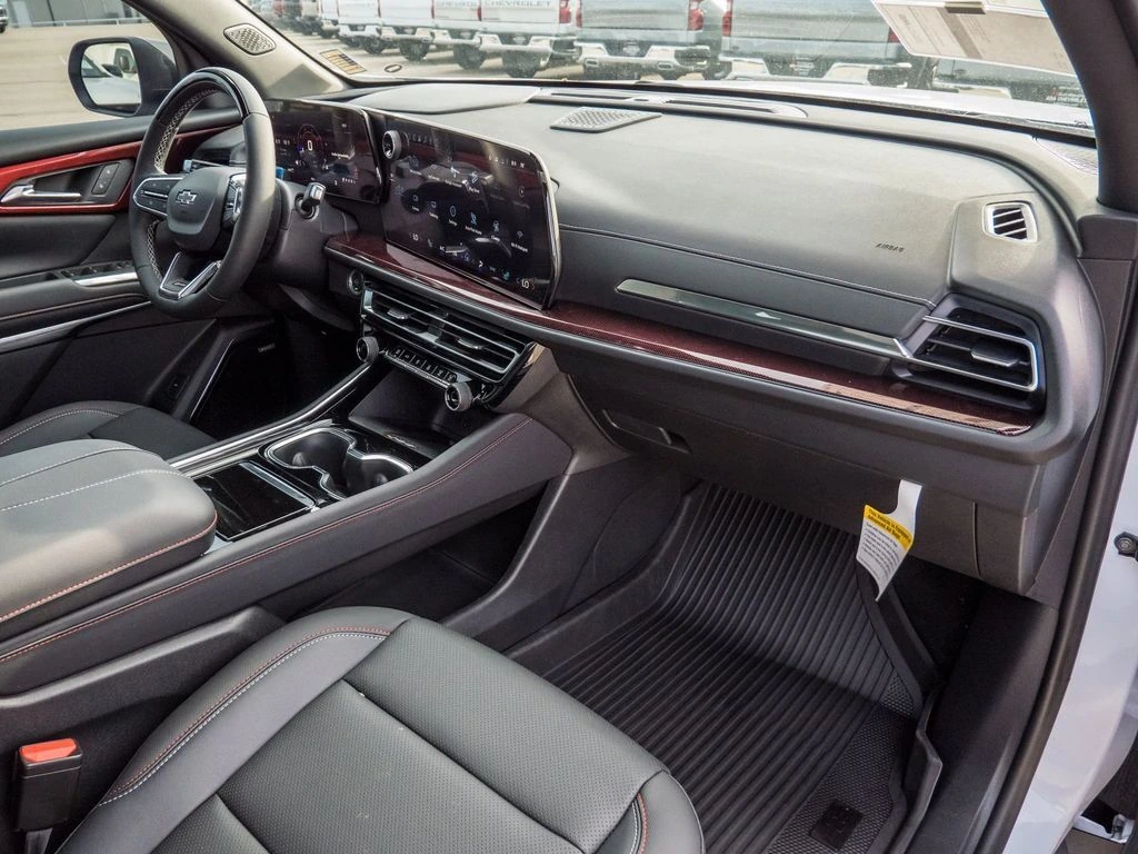 2026 Chevrolet Traverse Z71 - Photo 18