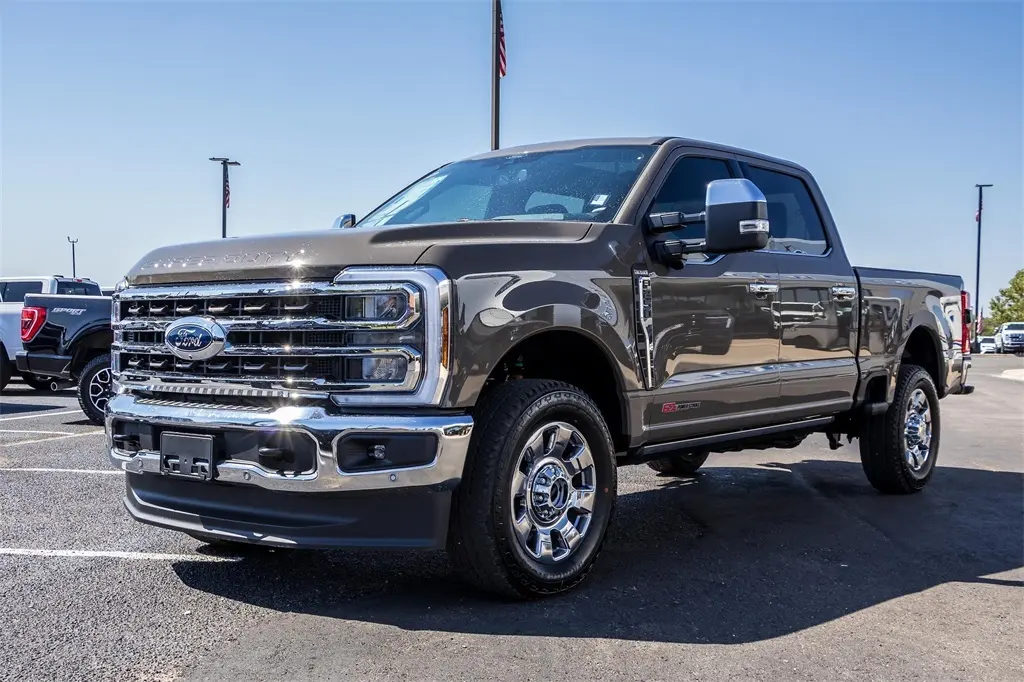 2026 Ford F-250 photo 3