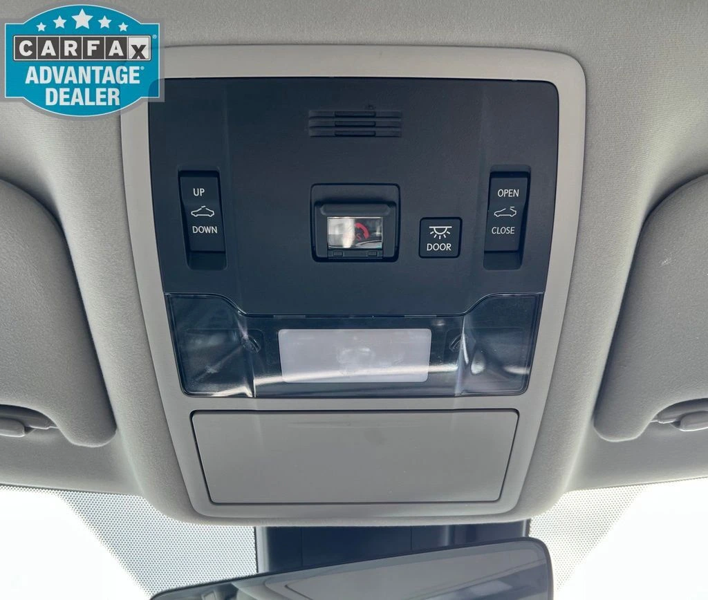 2021 Lexus RX Hybrid 450h - Photo 17