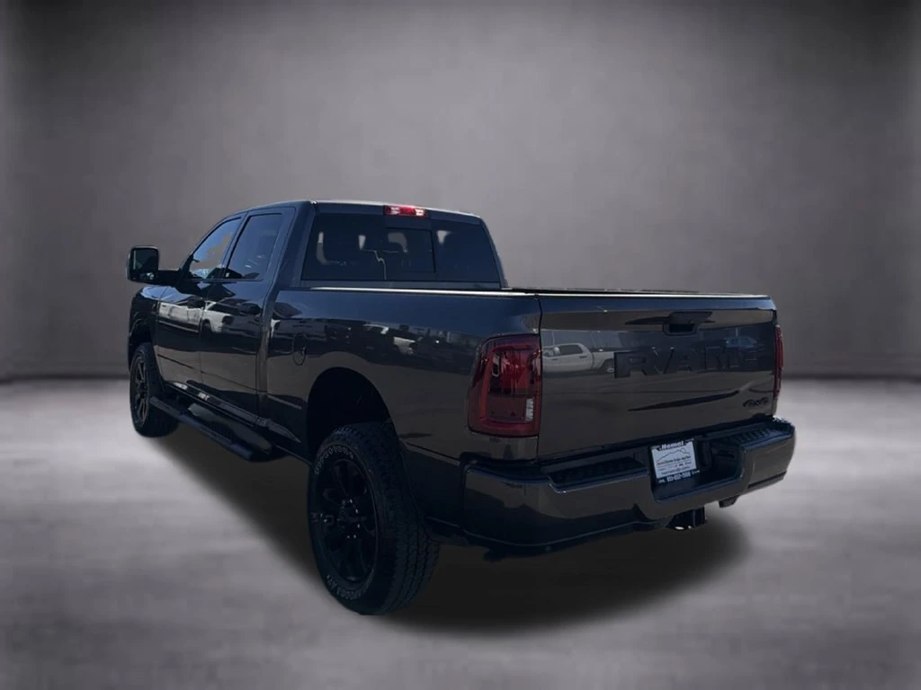 2026 RAM 2500 Tradesman/Black Express - Photo 7