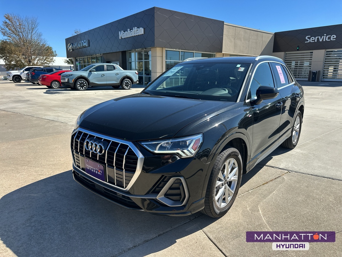 2025 Audi Q3 S line Premium